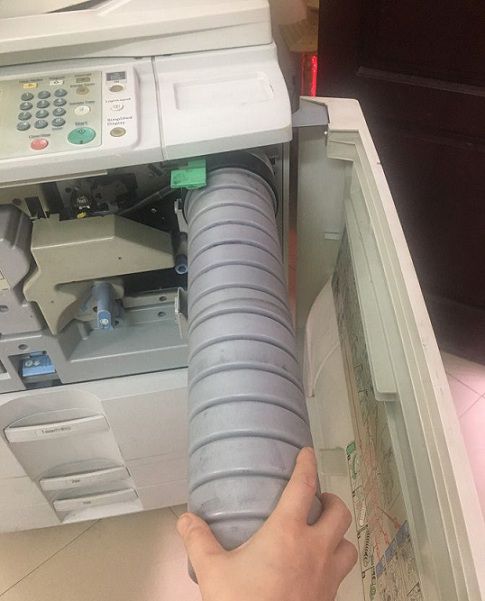 Trang in một lần đổ mực máy photocopy